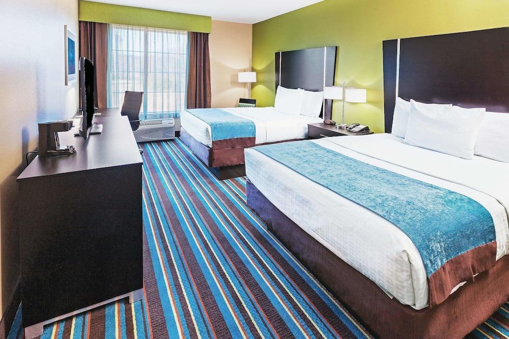 Hotel La Quinta By Wyndham Muskogee Extérieur photo
